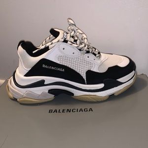Balenciaga Sneakers size 10US
